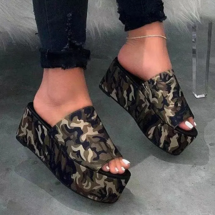 Peep toe thick platform slides