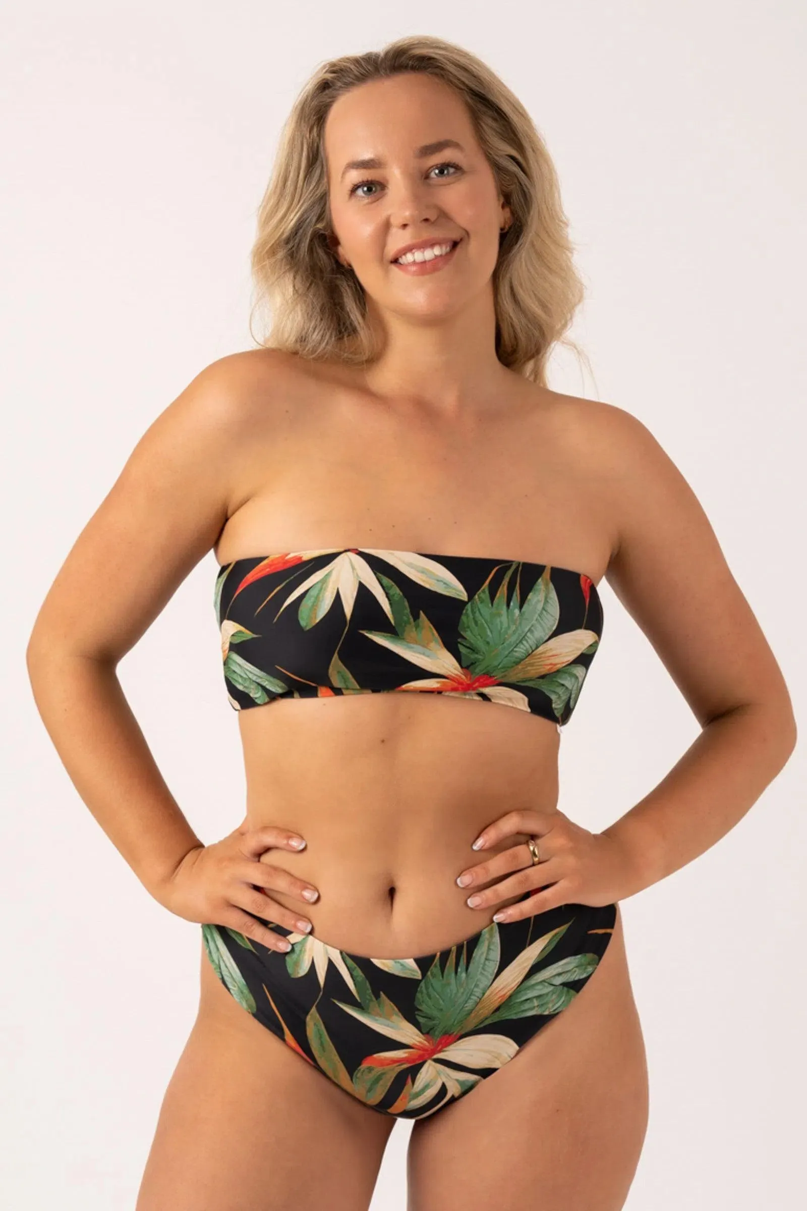 Silky Reversible Bandeau Bow Bikini Top - Black Tropico